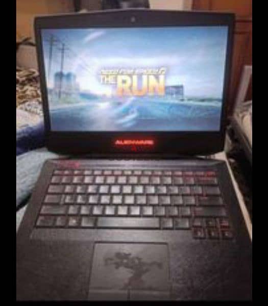 Alienware gaming laptop for sell with bag original 7