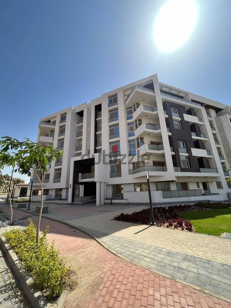 Apartment with immediate delivery, super luxury finishing, in Al Maqsad Compound in the New Administrative Capital, in R3 district 12