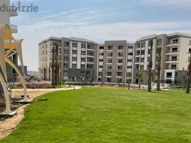 Apartment for Sale with Prime Location with Down Payment and Installments in Grand Park Hyde Park New Cairo 1