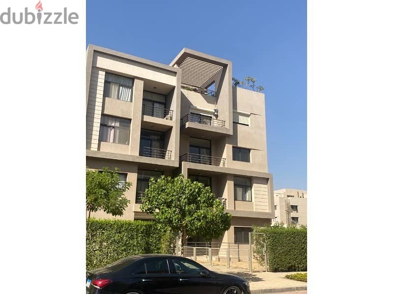 The lowest down payment for an apartment 177m  with Garden 104m  in al maraseem  Fifth Square, with installments until 2030 0