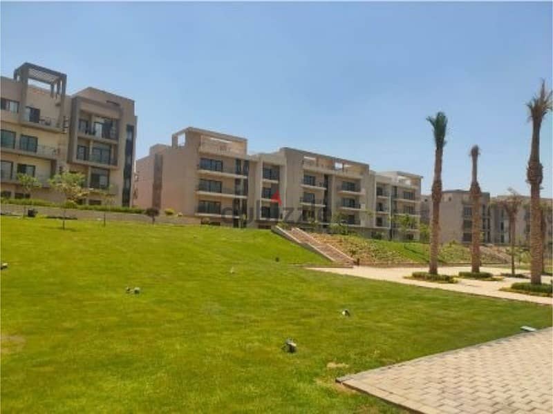 The lowest down payment for an apartment 177m  with Garden 104m  in al maraseem  Fifth Square, with installments until 2030 6