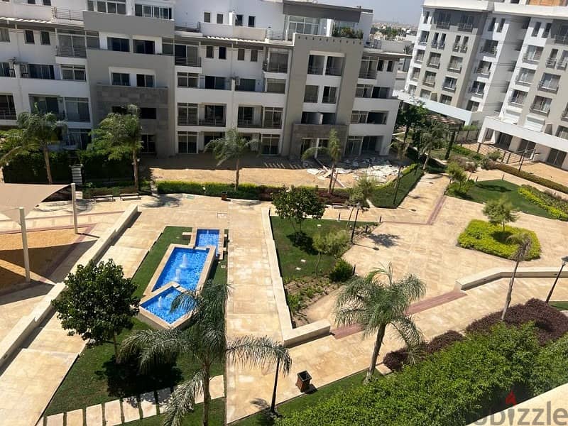 Apartment 216m for sale, Ready to move at the lowest price with installments, prime location in Hyde Park in Fifth Settlement 4