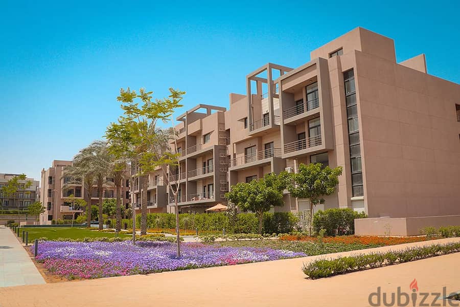 Penthouse 136 sqm with 70 sqm roof for sale in Al Marasem Compound Fifth Square Open View Landscape 11