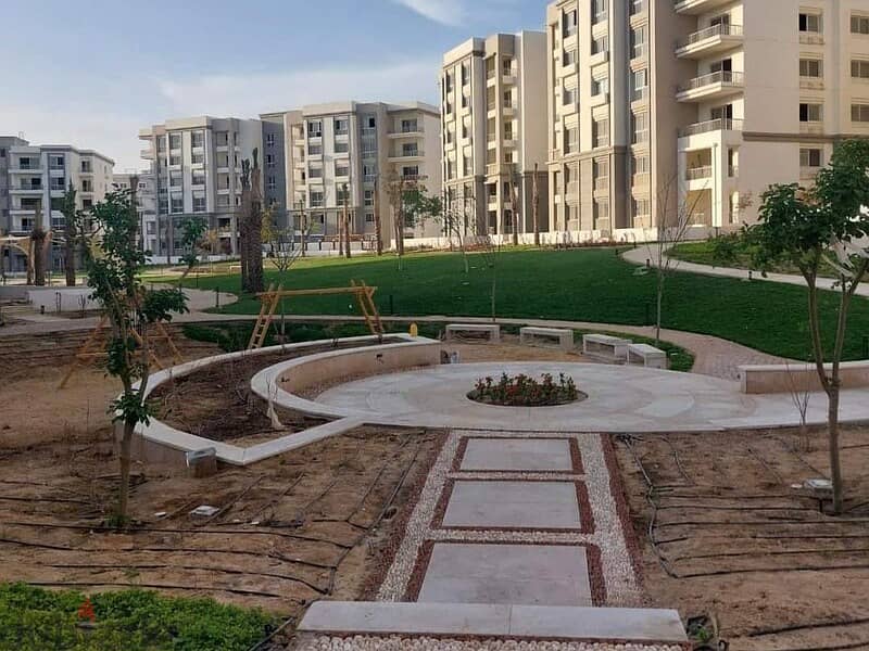 Apartment for sale in hyde park greens in new cairo with the lowest down payment and installments 9