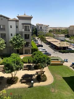 ready to move apartment 192m for sale 3 bedrooms fully finished with air conditioning and kitchen at the lowest price in Mivida Emaar  Mivida 0