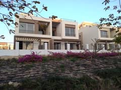 Twin House 384m for sale with 322m land area, ready to move at the lowest price, special location in Palm Hills New Cairo 0