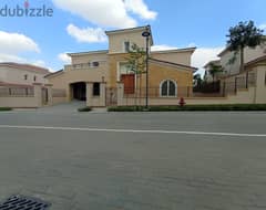 STANDALONE FOR SALE IN UPTOWN SECANDE ROW GOLF 0