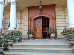 فيلا للبيع في لافيستا فوري للمعاينة والتعاقد بالمقدم بفيو مباشر للاجون(300م-5غرف) / Luxury Villa for Sale in La Vista City New Cairo next to AUC 0