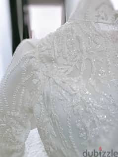 فستان زفاف ملكي للإيجار 0
