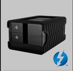 Blackbox PRO RAID Desktop Drive with Thunderbolt 3.40TB
