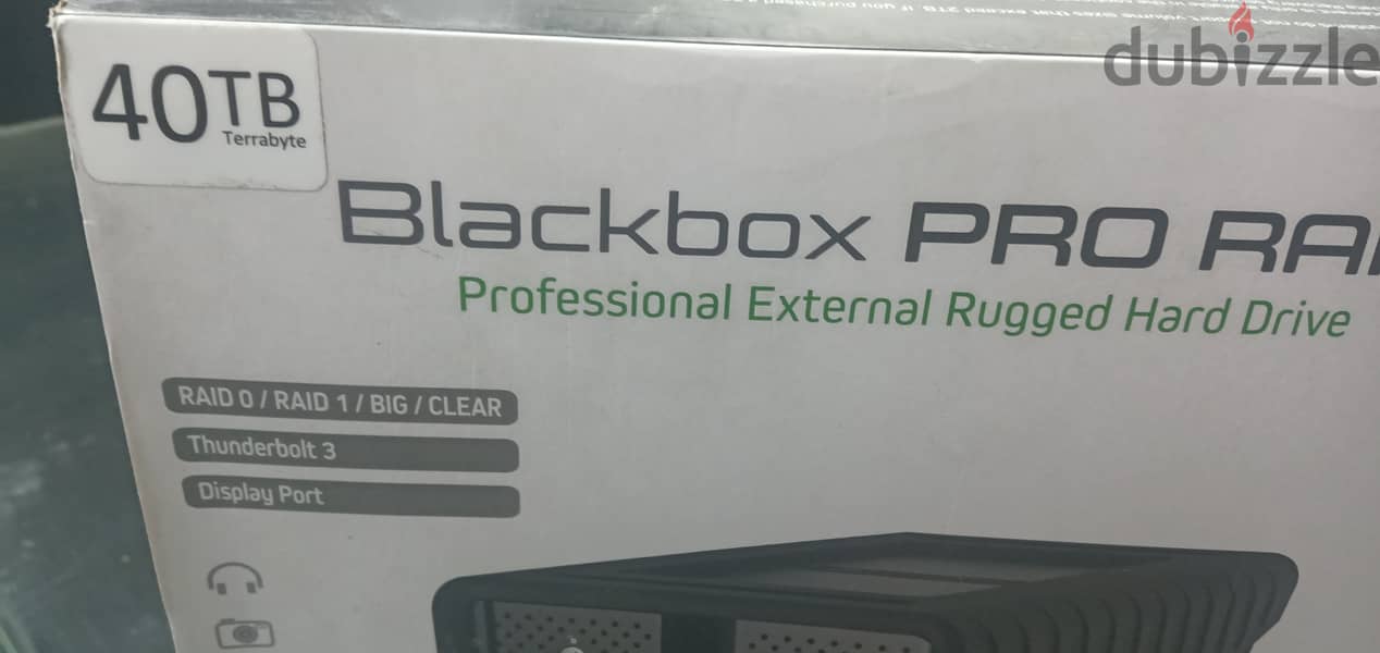 Blackbox PRO RAID Desktop Drive with Thunderbolt 3.40TB 2