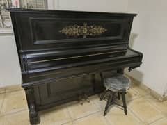 بيانو المانى انتيك بحاله ممتازه عمره اكتر من ١٢٠ سنه مجدد بالكامل 0