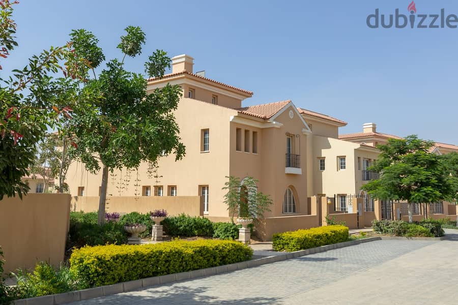 Townhouse Villa For Sale in Hyde Park New Cairo , Under market Price 3