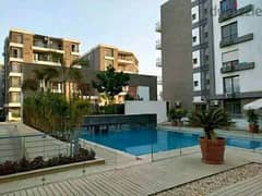 218 sqm apartment for sale + 127 sqm roof in TAJ City Compound, directly on Suez Road