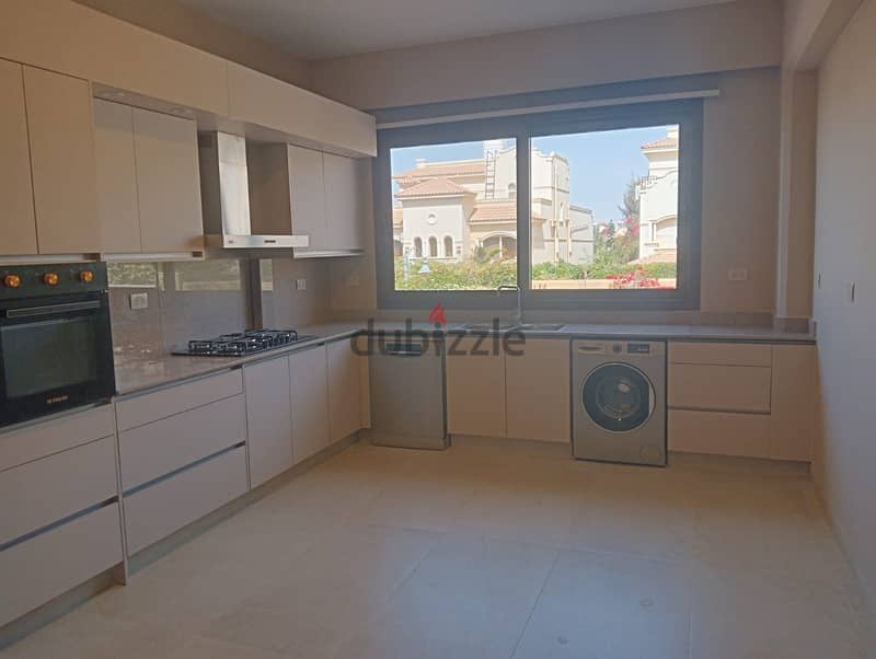 Fully Furnished villa 5 Bedrooms - First Use - Ultra Super Lux in Top View Compound next to Waterway - Fifth Settlement 9