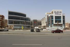 clove mall el koronfel new cairo عيادة للبيع 74 متر استلام فوري بمنطقة القرنفل التجمع الخامس
