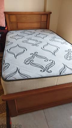 bed with mattress 0