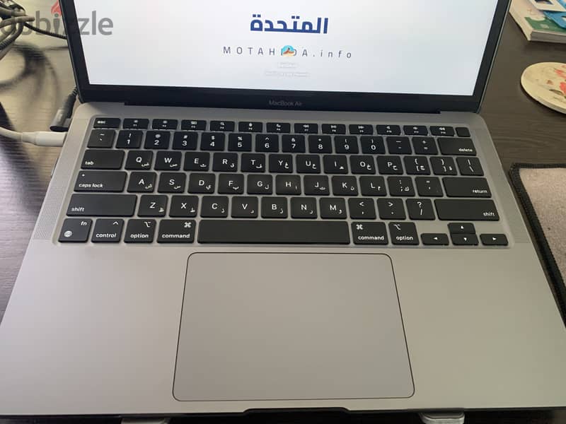 MacBook Air m1 8 Ram 512 Storage 10