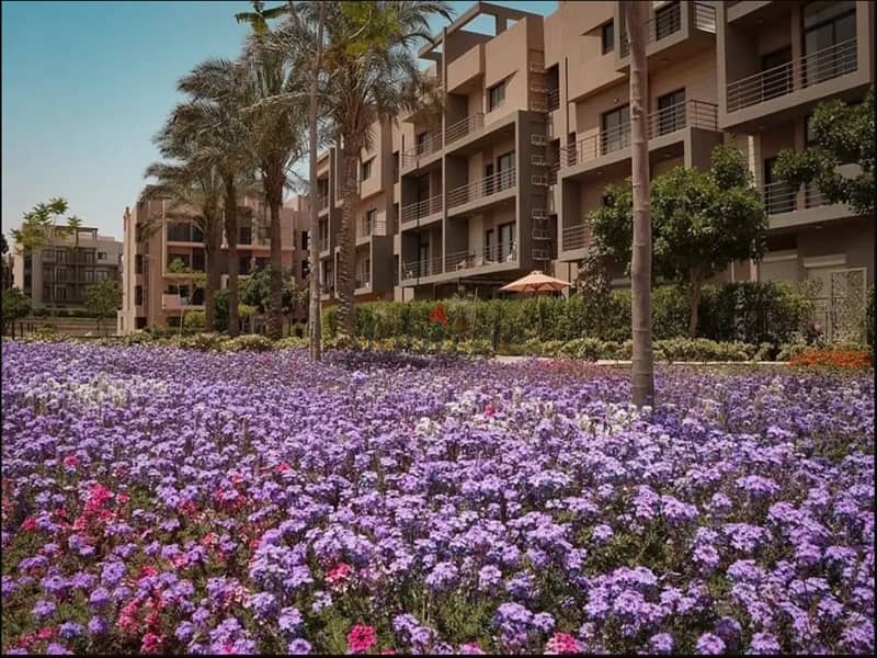 Resale apartment at in Al Marasem Compound - Fifth square at less than the company price, delivery very soon - finished with air cond 1
