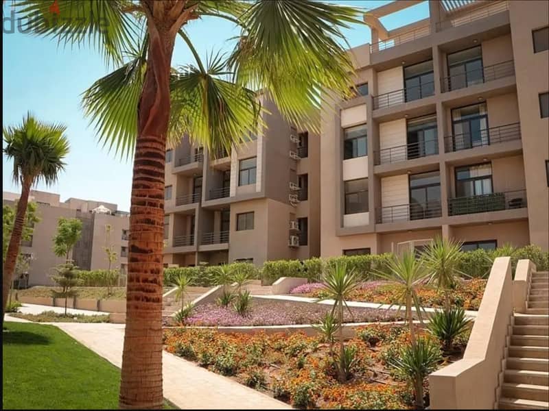 Resale apartment at in Al Marasem Compound - Fifth square at less than the company price, delivery very soon - finished with air cond 3