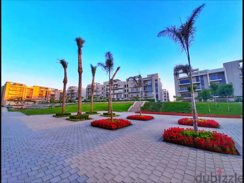 Resale apartment at in Al Marasem Compound - Fifth square at less than the company price, delivery very soon - finished with air cond 6