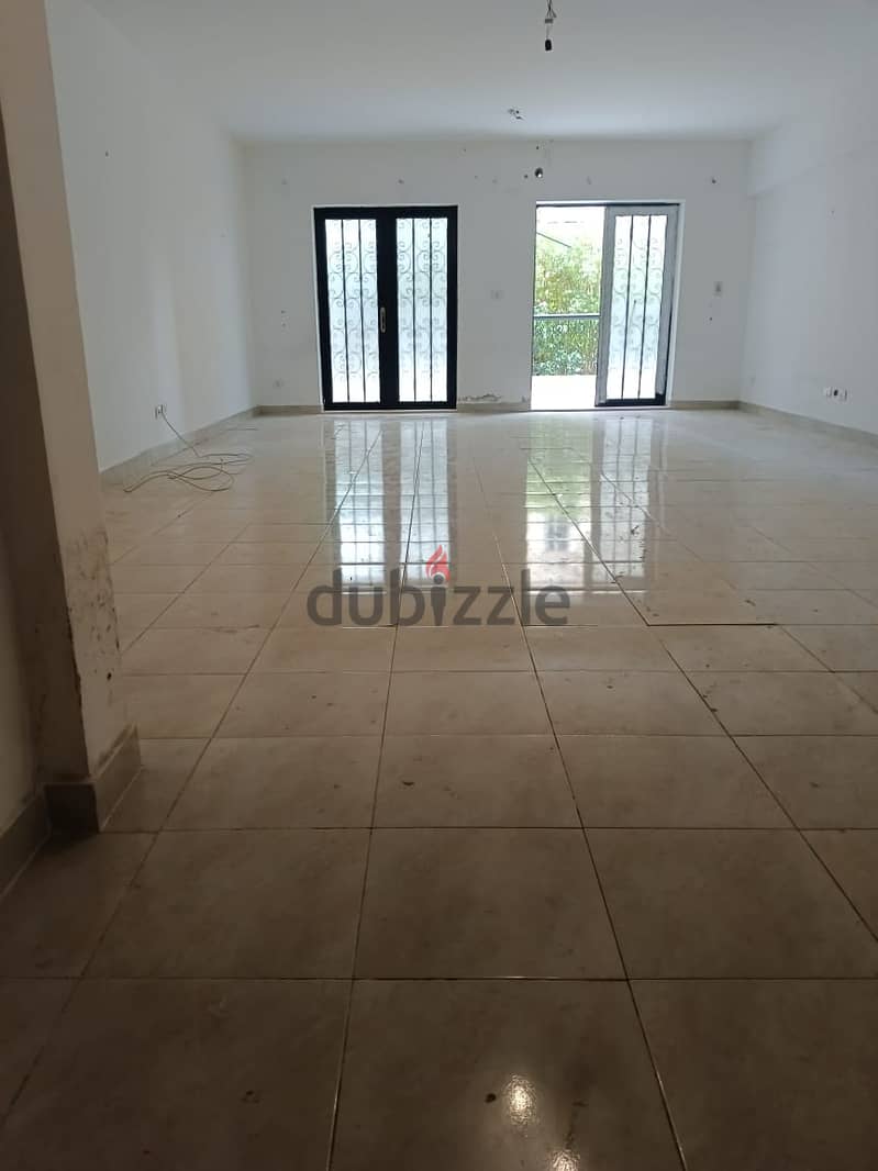 appartment avaliable fr rent in al rehab at eigth phase ground floor with garden 180+50 meter 1