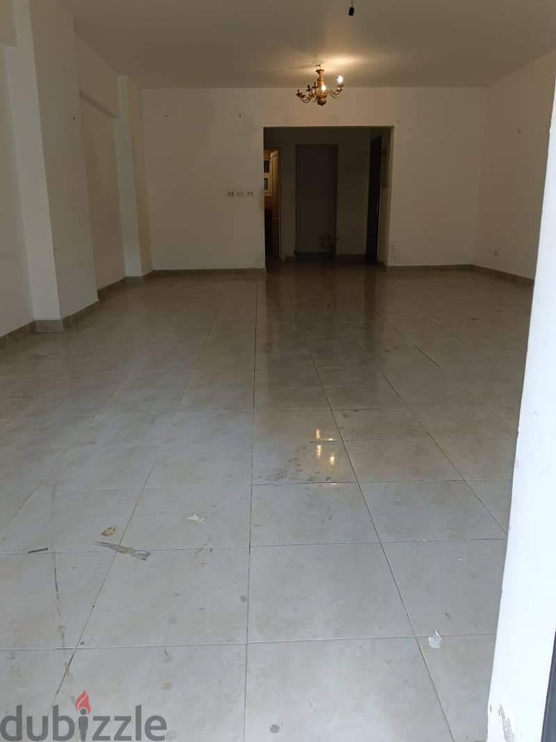 appartment avaliable fr rent in al rehab at eigth phase ground floor with garden 180+50 meter 13