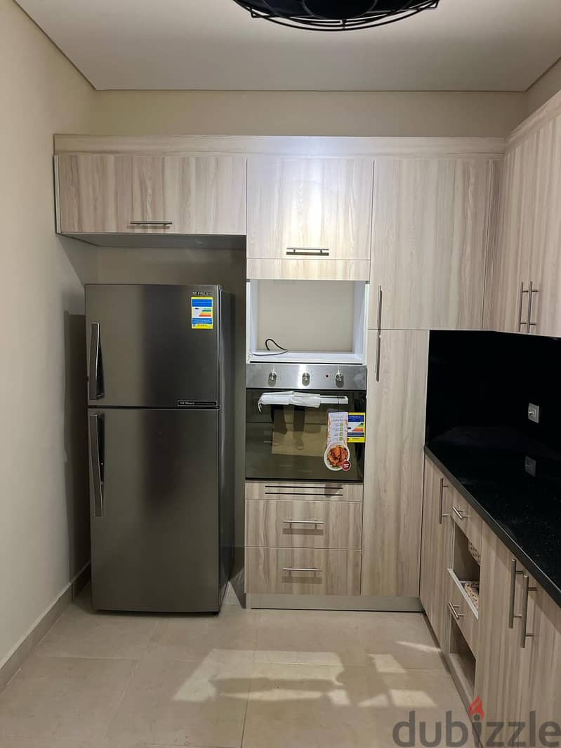 apartment 160 m prime location view landscabe Fully furnished Kitchen with appliances+ air conditioners Super Lux finishing in Compound 90 Avenue 9