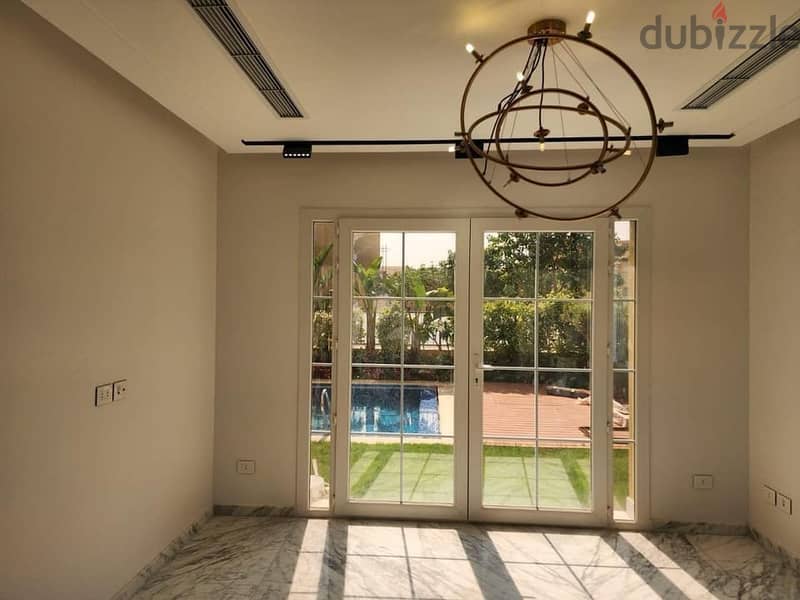 Villa 212 for sale, distinctive view, 42% discount, directly on the Suez Road, Sarai Compound 2