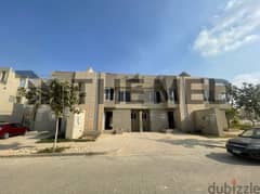 Townhouse for sale with landscape view in The Crown, Palm Hills, 6 October