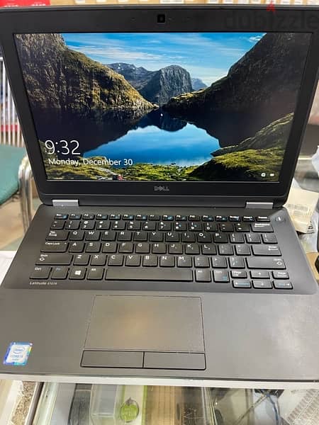 Laptop  DELL E7270 3