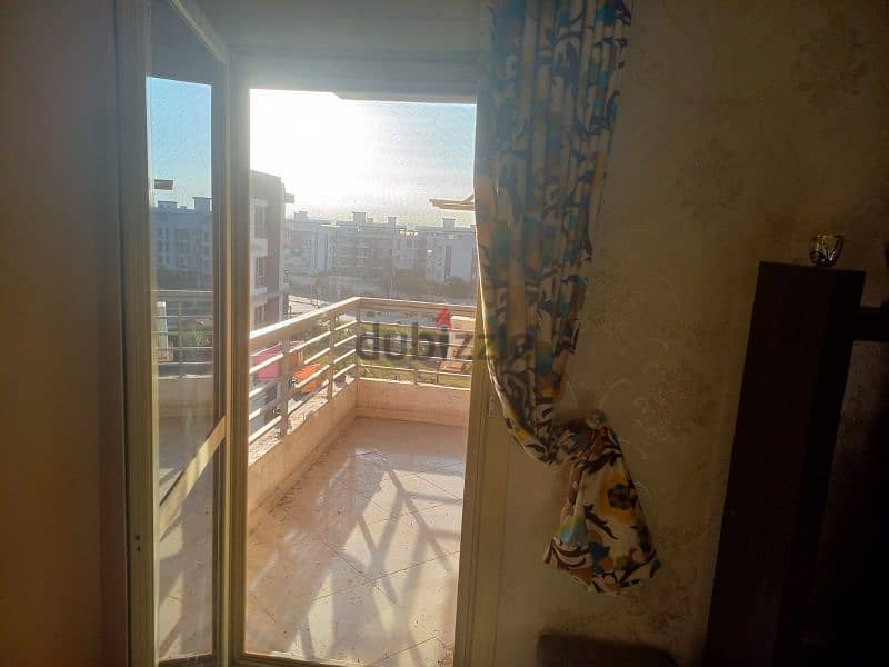 شقة للبيع في كمبوند دار مصر الحي ال١٢ في الشيخ زايد 7