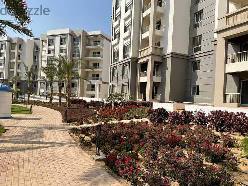 APARTMENT garden For Sale in Hyde Park - New Cairo 2