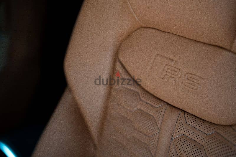 Audi RSQ8 2023 Brand New 10