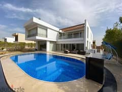 villa with Swimming Pool fully finished for sale Golf view  Area: 910m - Allegria 0