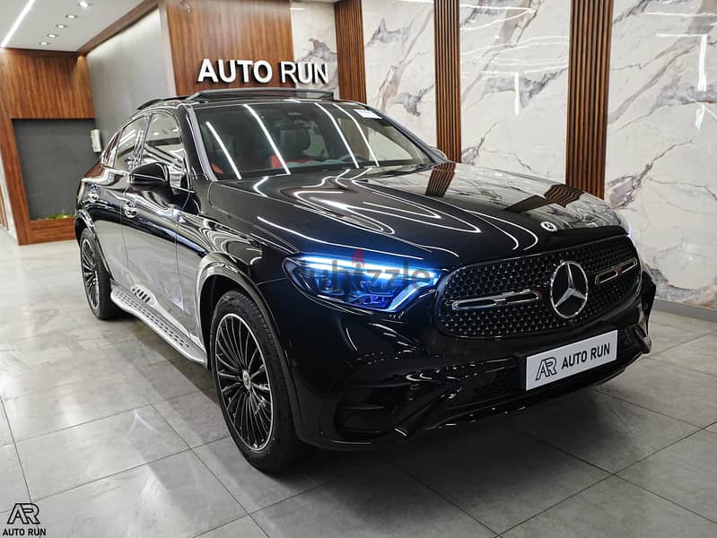 MERCEDES BENZ GLC 300 AMG COUPE 2024 4