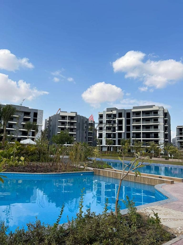 Receive immediately with 10% down payment in a 156-meter, 3-bedroom apartment with a garden view in Sun Capital Compound 3