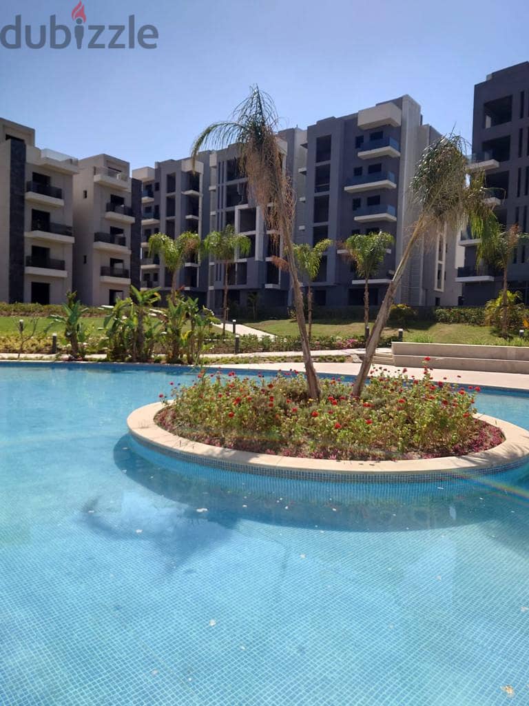 Receive immediately with 10% down payment in a 156-meter, 3-bedroom apartment with a garden view in Sun Capital Compound 11