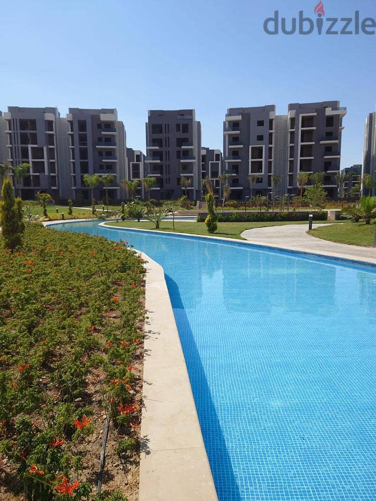 Apartment 171 meters, immediate receipt in installments over 6 years, in the best location in 6th of October, Sun Capital Compound 6