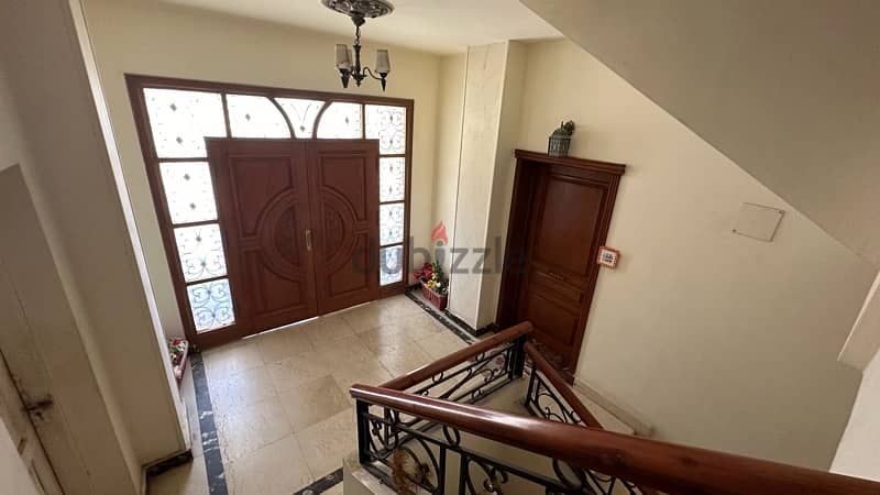 شقة ١٨٠ متر للبيع الحي الاول شارع ١ بجوار مسجد الفاروق و شارع التسعين 2