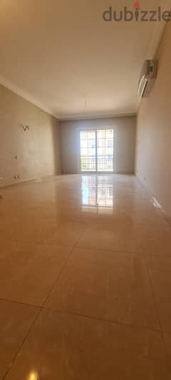 Semi Furnished Apartement With Appliances For Rent In Regents Park Compound