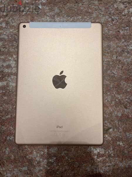 Apple iPad Pro 9.7 (2016) 1