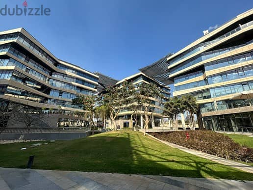 Polygon Sodic- Fully finished office for sale in the most prestigious locations in Sheikh Zayed 4