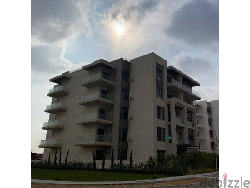 Apartment fully finished with gardeen 3 bedrooms 5