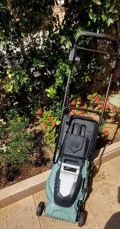electric lawnmower ماكينة قص نجيلة 0