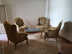 صالون فاخر جديد - ٤ فوتيه- طاولة رخام  + كنبة ٣ مقعد