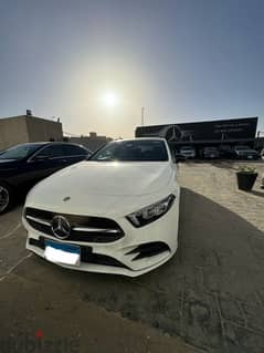 Mercedes benz A200 AMG Night package 2021