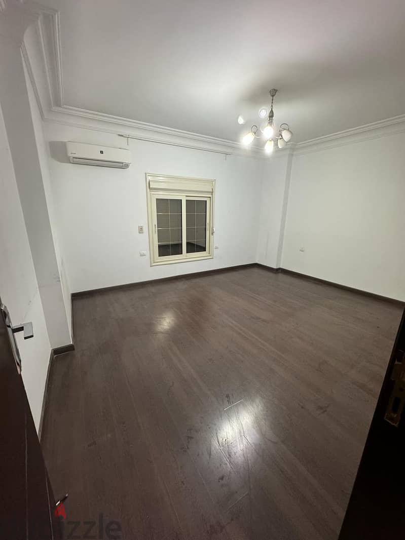 Apartment for sale super lux finishing view golf 3