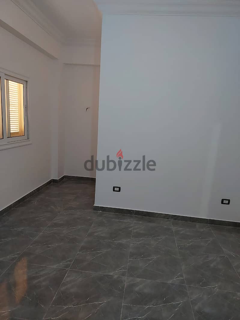 Ultra super lux apartment for rent in very prime location and view - new cairo -  the address East 14