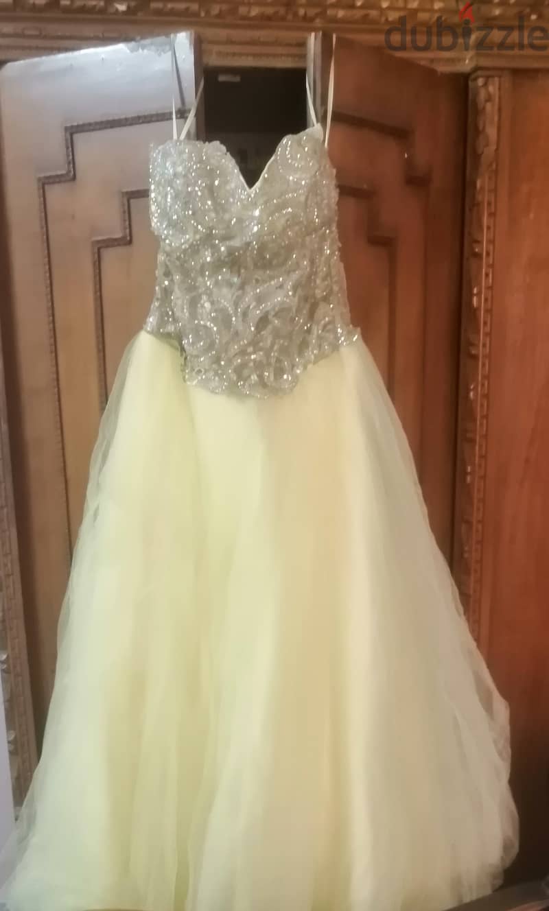 بيع فستان زفاف وسواريه 7